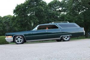 Cadillac DeVille 9-passenger Station Wagon by WISCO 1969 года 